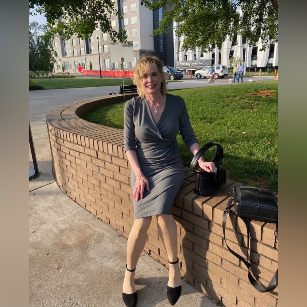 Meet your Posher, Linda